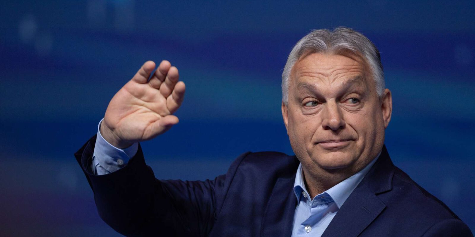 Titelbild: Wie Orbán 2026 zu überleben gedenkt